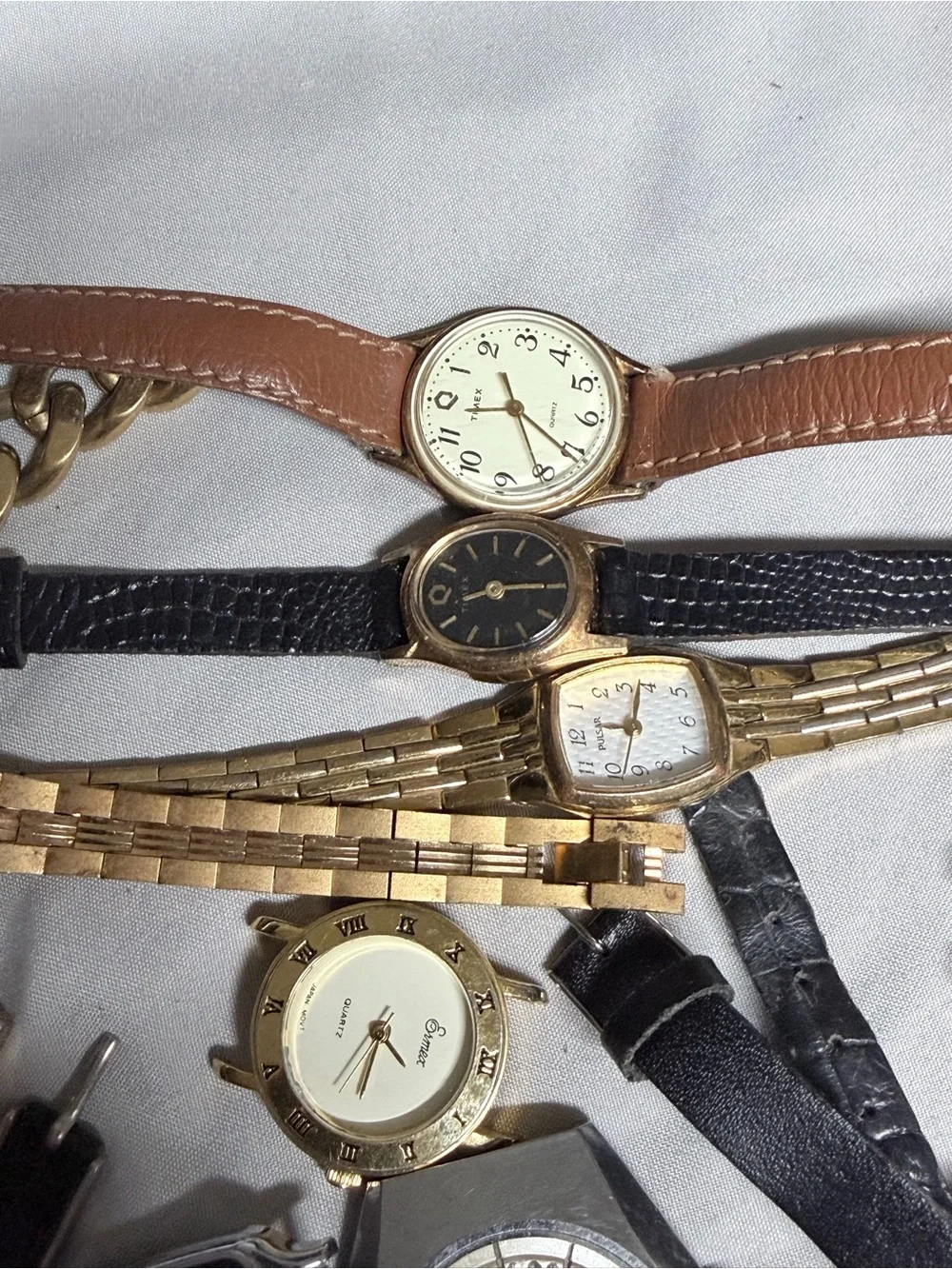 Vintage Women’s Watches Quarts Windup Times & Misc Lot Bundle